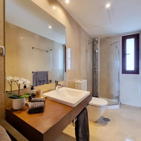 Luxury Penthouse In Medina Banus * Марбелья