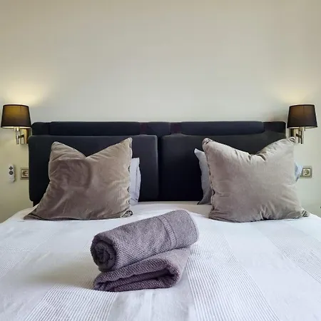 Luxury Penthouse In Medina Banus * Марбелья