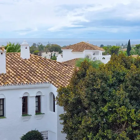 公寓 Luxury Penthouse In Medina Banus 马尔韦利亚