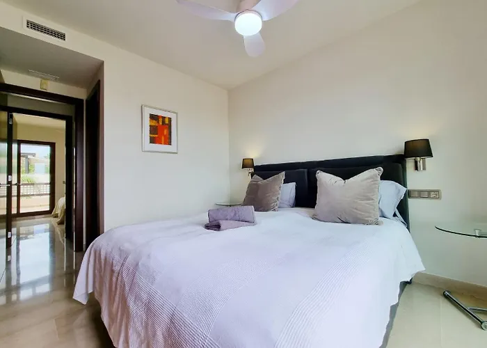 アパート Luxury Penthouse In Medina Banus *
