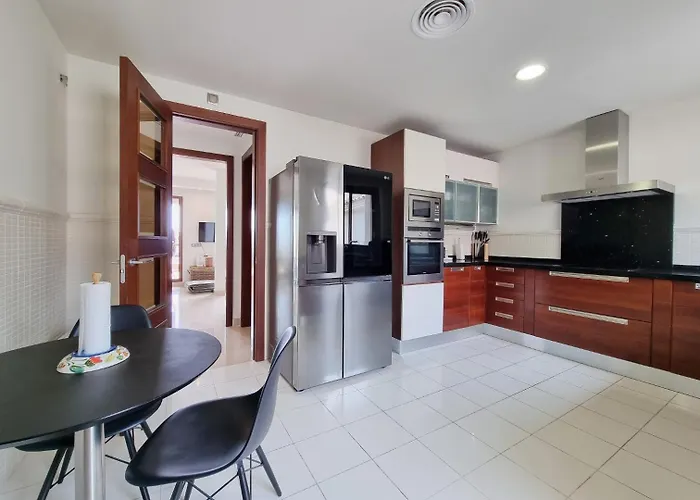 Luxury Penthouse In Medina Banus * Marbella