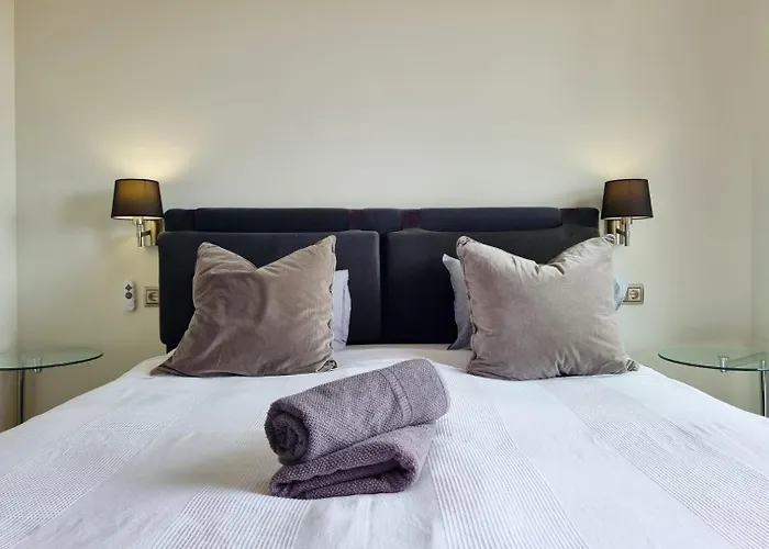 Luxury Penthouse In Medina Banus * Marbella